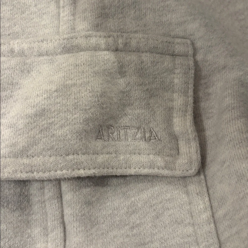 Aritzia Sweatfleece Cozy Fleece Casual Light Gray Cargo Pocket Skirt - Picture 4 of 4